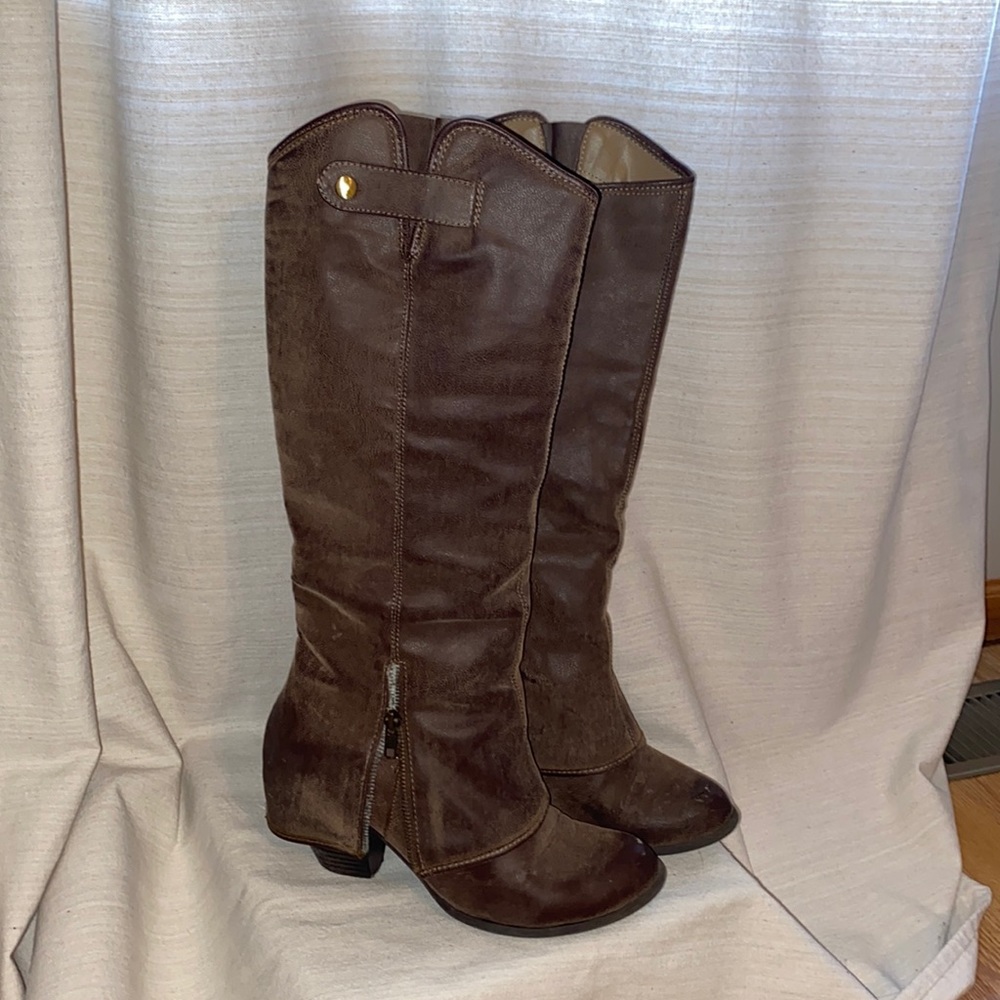 Fergalicious by Fergie Taupe Boots.
